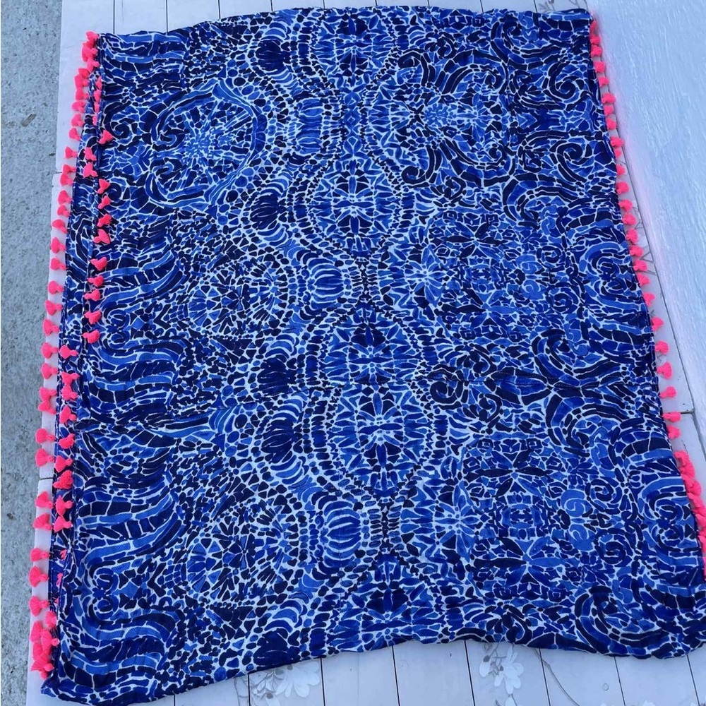 Lilly Pulitzer Blue and Pink Swirl Scarf